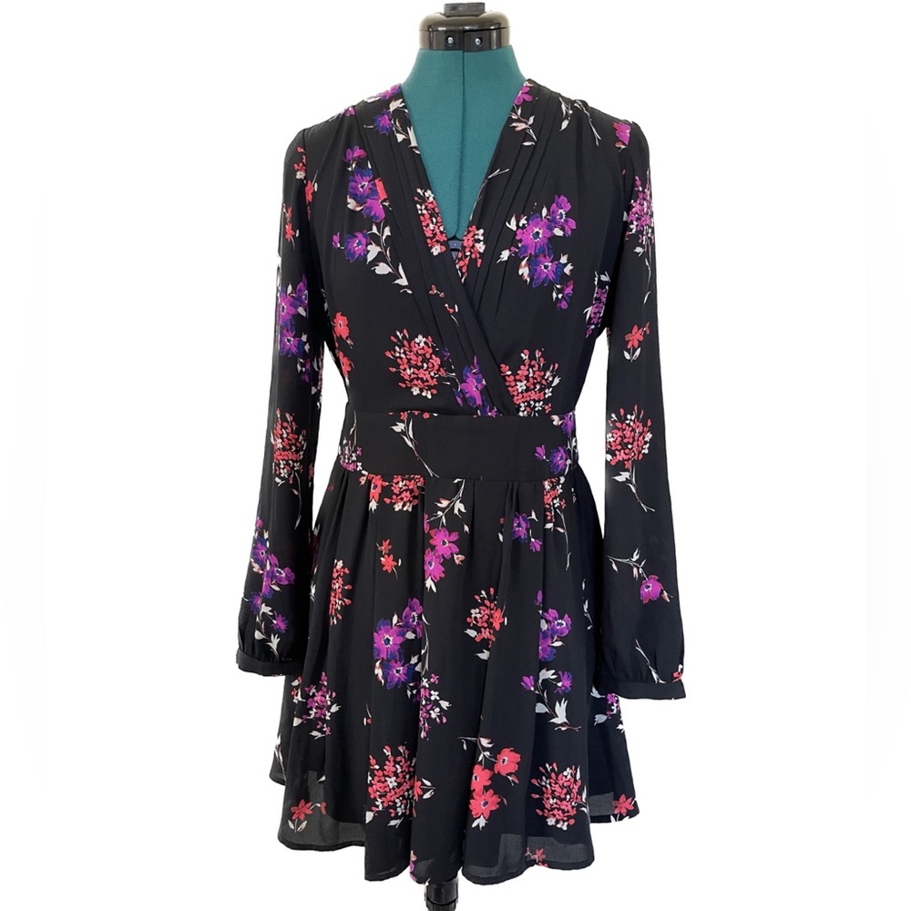 EXPRESS- Floral mini dress Size 4